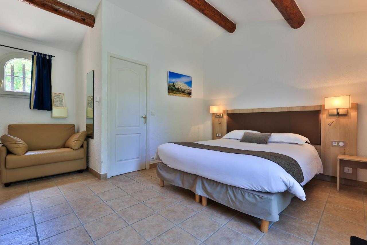 Logis Hotel & Spa Dejeunez Sous L'Arbre Rousset  Dış mekan fotoğraf