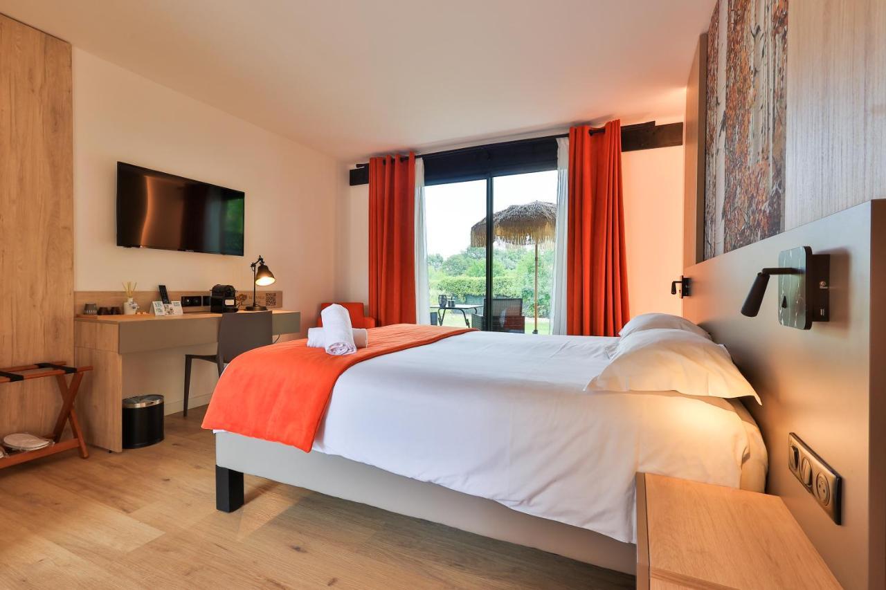 Logis Hotel & Spa Dejeunez Sous L'Arbre Rousset  Dış mekan fotoğraf